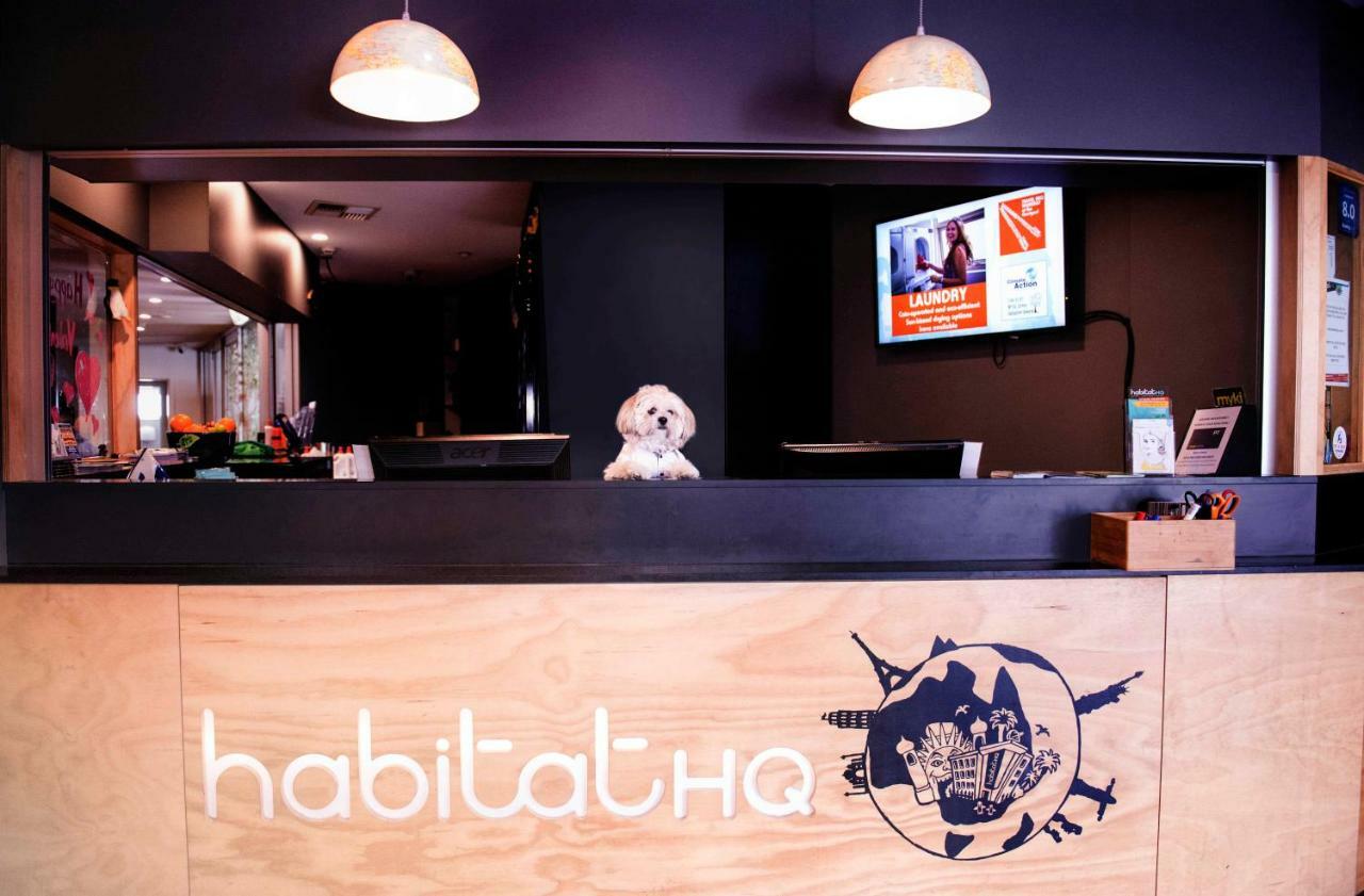 Habitat Hq Hostel Melbourne Exterior photo